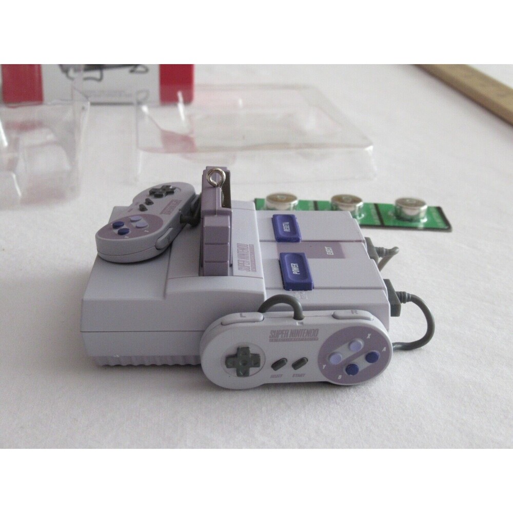 READ* 2021 Hallmark SuperMarioWorld Nintendo Console Ornament Magic Light Sound - Picture 4 of 12